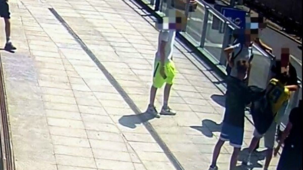 Rozbój na 15-latku na terenie centrum handlowego.