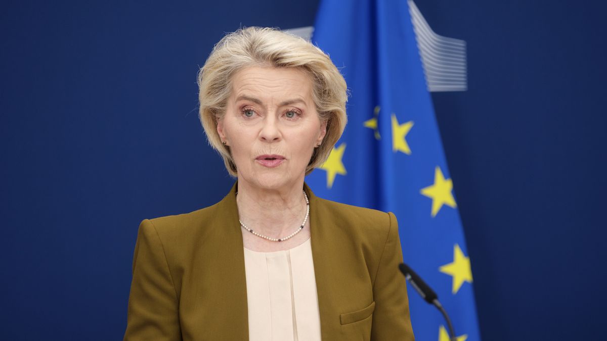 BRUSSELS, BELGIUM - JUNE 9: President of the European Commission Ursula von der Leyen talks to media in the Berlaymont, the EU Commission headquarters on June 9, 2026 in Brussels, Belgium. Today, Ursula von der Leyen addressed the critical need to secure long-term financing for Ukraine's recovery and defense in the face of Russia's ongoing aggression. She emphasized the European Union's commitment to providing sustained financial support to ensure Ukraine's resilience and future stability against Russian threats. (Photo by Thierry Monasse/Getty Images)