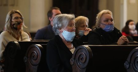 Watykan pokazał, ilu ma wiernych. Dramatyczna sytuacja w Europie