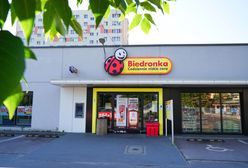 Nocne zakupy w Biedronce. Wydłużone godziny otwarcia z powodu długiego weekendu