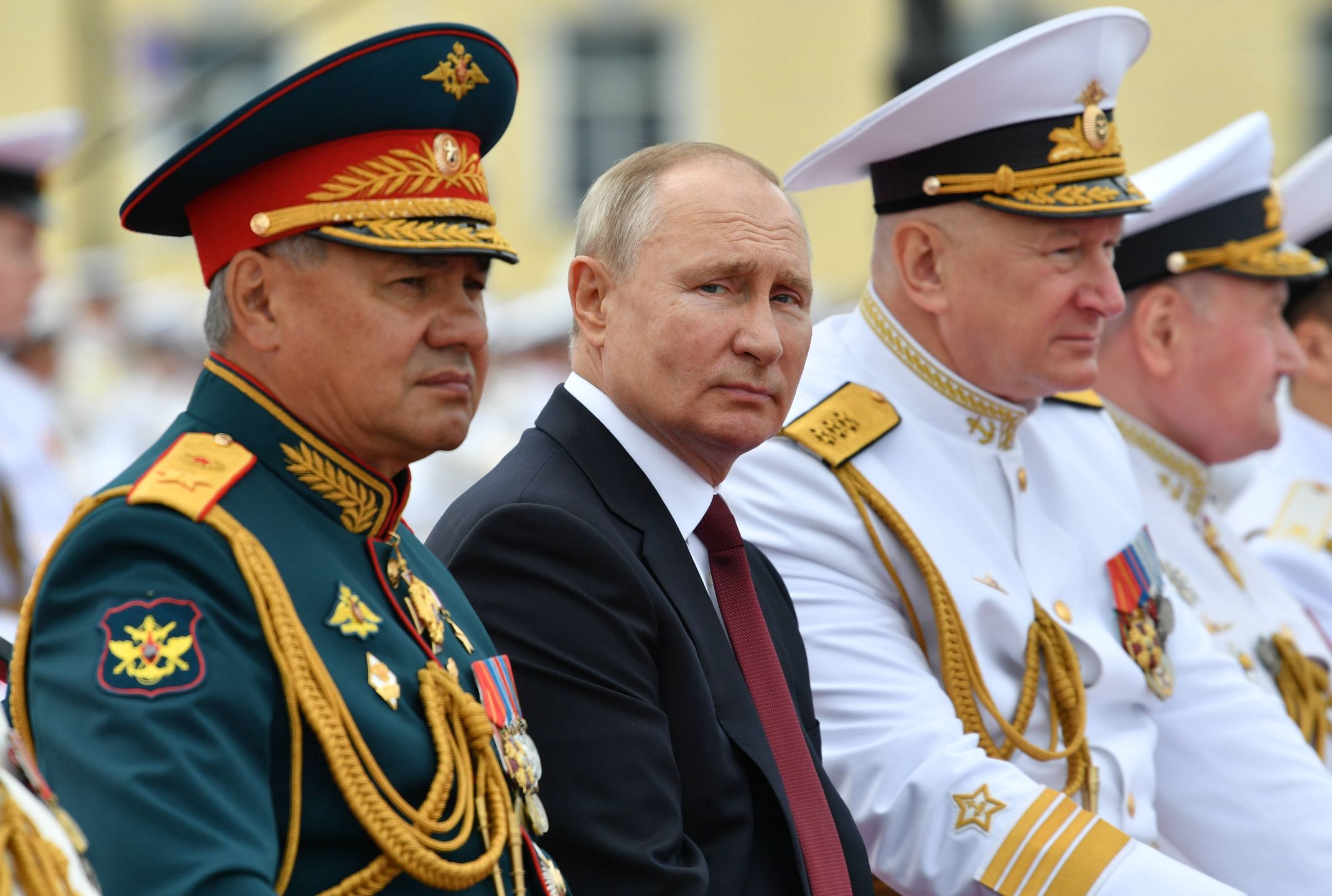 Russia Navy Day parade in St. Petersburgepa09364636 Russian President Vladimir Putin (C), Russian Defence Minister Sergei Shoigu (L) and  Russian Navy Commander-in-Chief Admiral Nikolai Yevmenov (2-R) attend the 'Russia Navy Day' parade in St. Petersburg, Russia, 25 July 2021. Some 54 warships, including three frigates from India, Iran and Pakistan, 48 aircraft and more than 4,000 servicemen, took part in the parade in honor of the 325th anniversary of the creation of the Russian military fleet.  EPA/ALEXEI NIKOLSKY/SPUTNIK/KREMLIN / POOL Dostawca: PAP/EPA.ALEXEI NIKOLSKY/SPUTNIK/KREMLIN / POOL