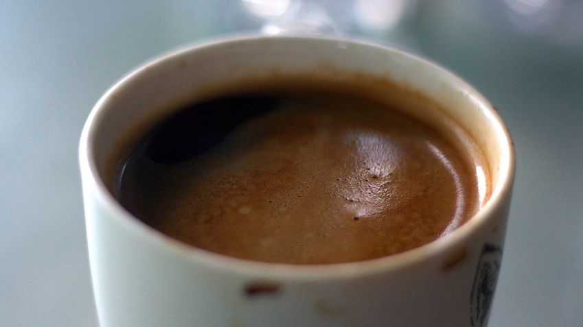 Najwięcej Polaków pije kawę z mlekiem