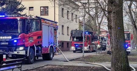 Pożar na plebanii. Strażacy opanowali zagrożenie w Konstancinie-Jeziornie