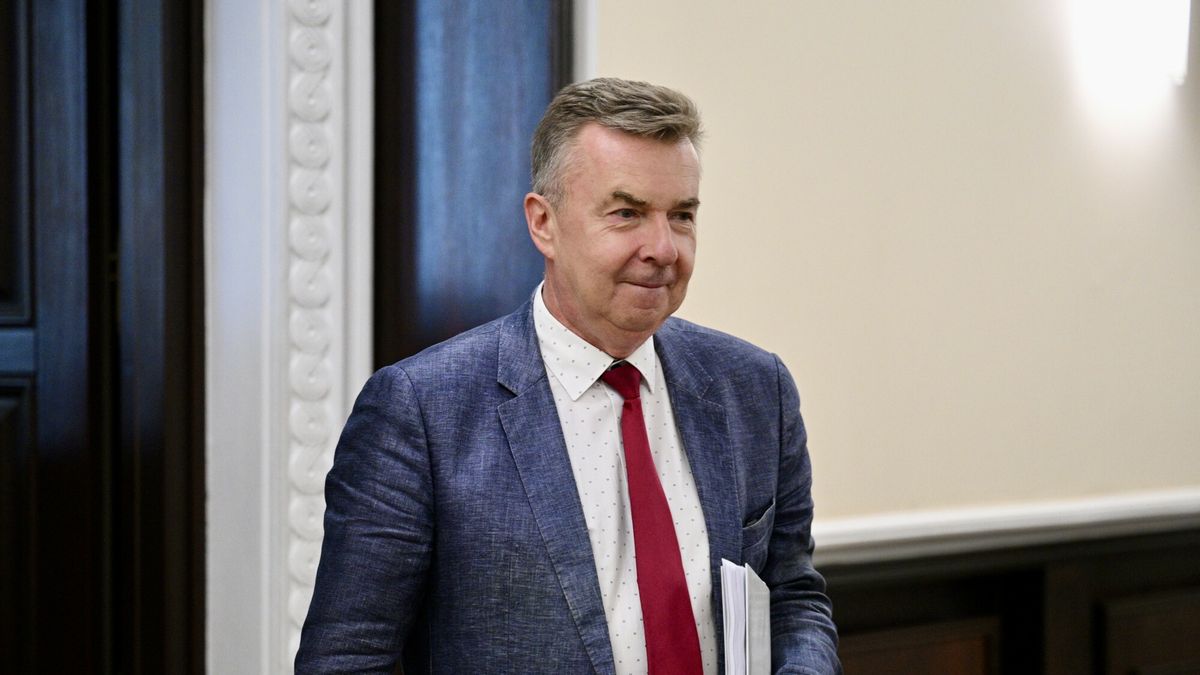 Posiedzenie rz?du
23.07.2024 Warszawa, Posiedzenie rzadu, KPRM, Fot. Jacek Slomion/REPORTER
N/z Dariusz Wieczorek
Jacek Slomion/REPORTER