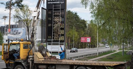 Polska dostarczy Ukrainie 25 tys. ton benzyny