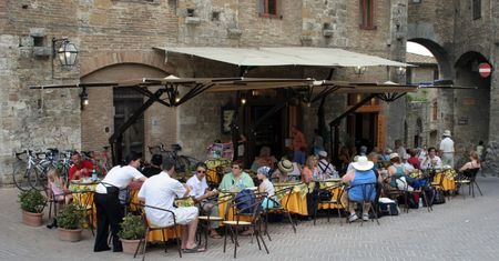 Polacy zaskoczeni na Sycylii. Zwyczaj, który u nas jest niedopuszczalny