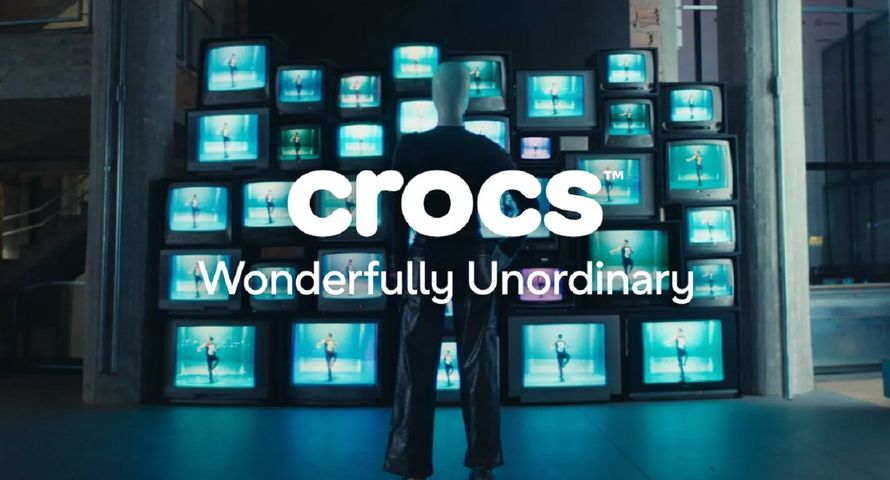 Crocs uruchamia globalną platformę "Wonderfully Unordinary". Chce dotrzeć o generacji Z