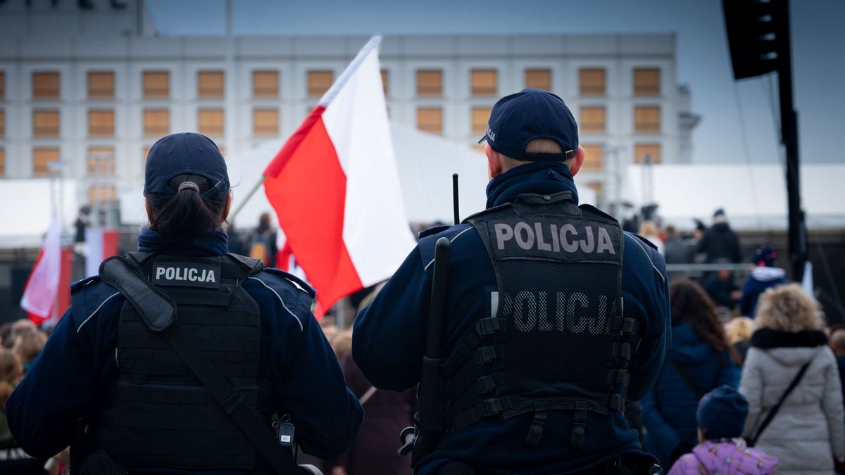 Nie chcą pracować w policji. Wciąż brakuje chętnych 