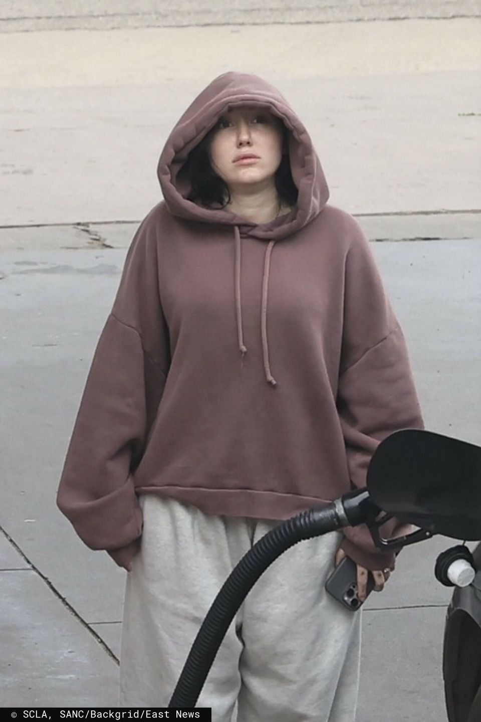 Noah Cyrus próbuje być incognito 