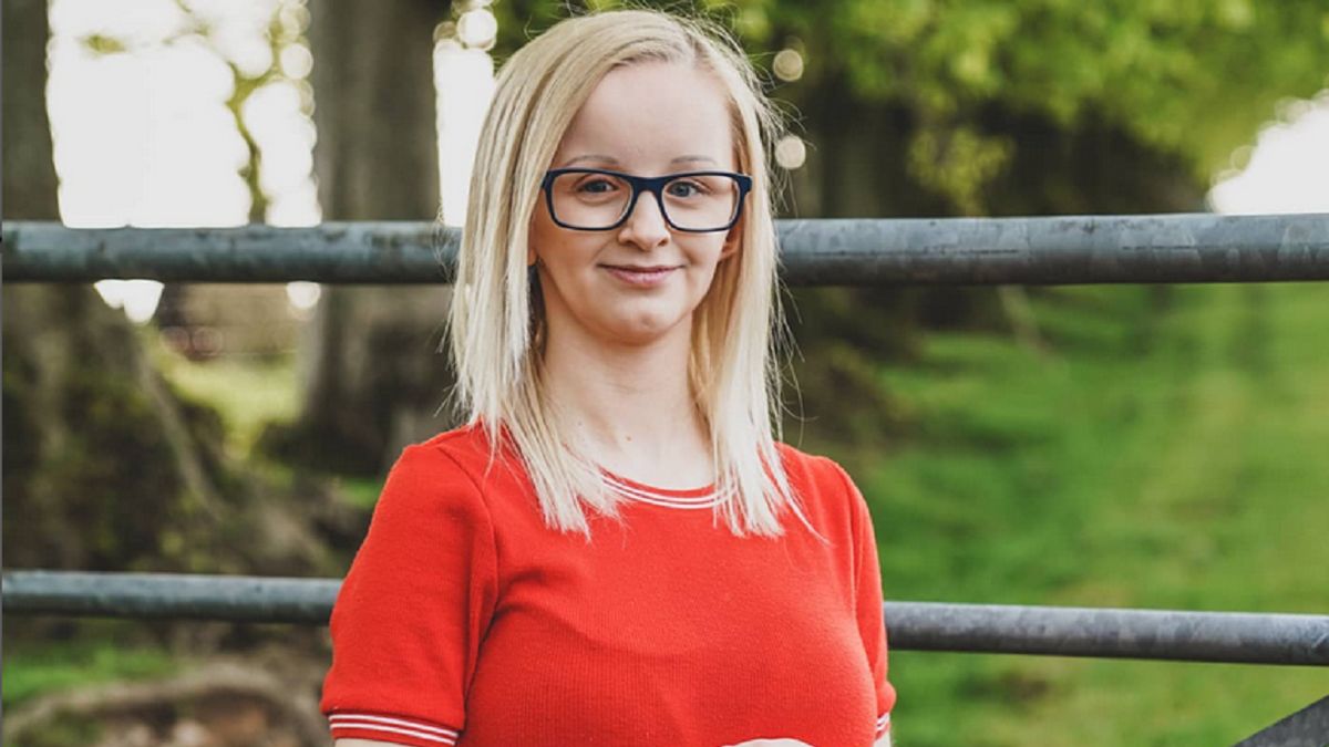 Kobieta ma 23 lata. Zdaniem wielu osób wygląda na 10