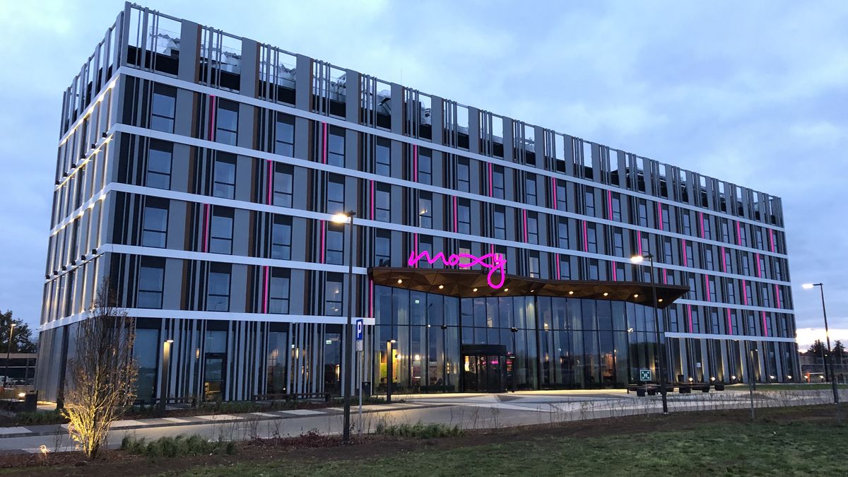 Hotel Moxy w Poznaniu