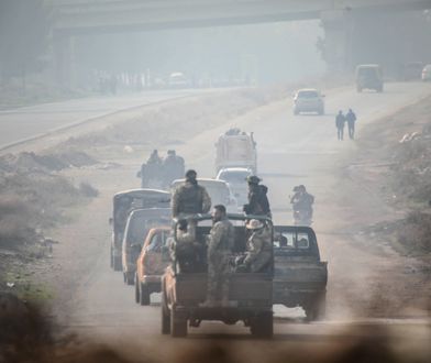 Trwa ewakuacja. Rosjanie uciekają po upadku reżimu