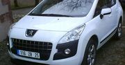 Peugeot 3008 ustrzelony przez paparazzi