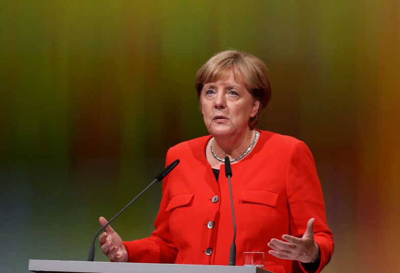 Lockdown. Merkel przestrzega przed nowym wariantem COVID-19