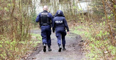 Więził, bił i gwałcił. Nowe szczegóły ws. horroru pod Głogowem