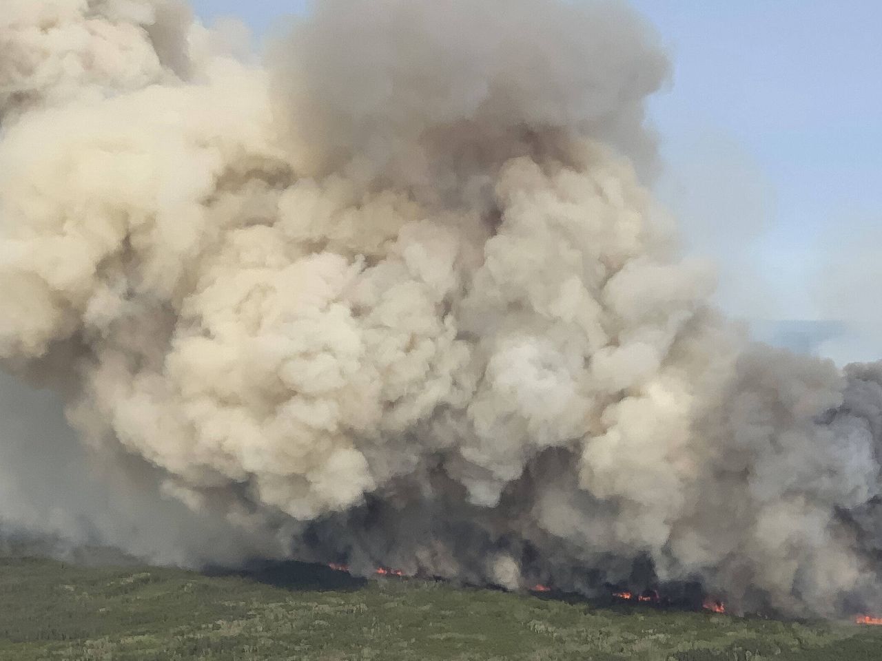 Transatlantic haze: Canadian wildfires impact Europe