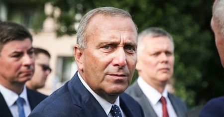 Posłowie PO wyrzuceni z partii. "Sygnał ostrzegawczy dla Schetyny"