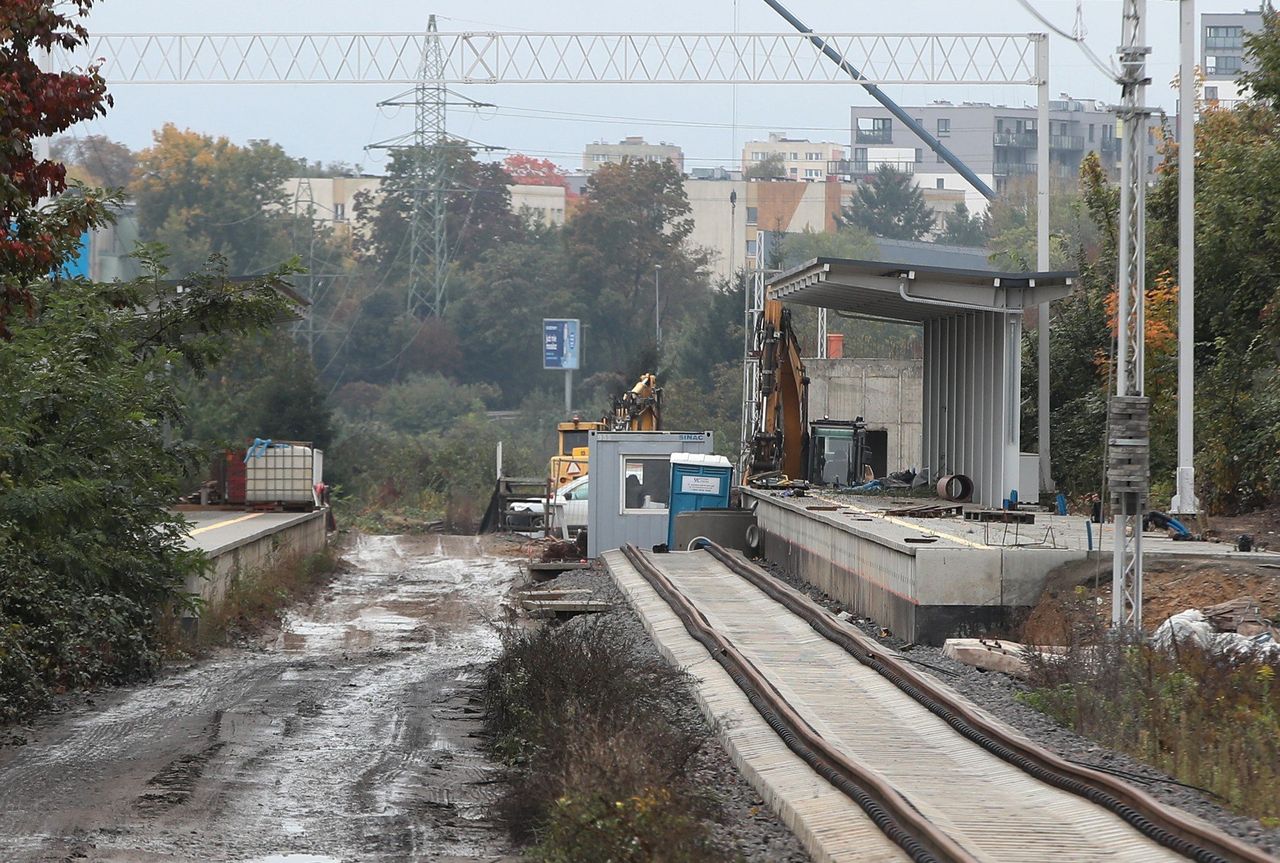 Szczecin: Nie będzie tunelu przy przystanku SKM Cmentarz Centralny. PLK: projekt jest już zamknięty