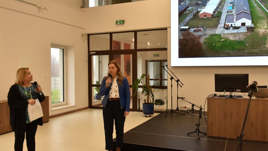 O działalności centrum mówiły m.in. Alicja Szatan i Anita Łukawska.