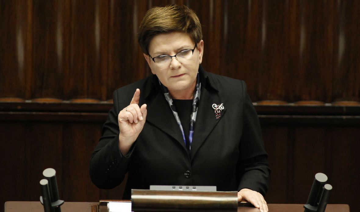 Beata Szydło obiecywała Polakom w exposé: pokorę, pracę i umiar