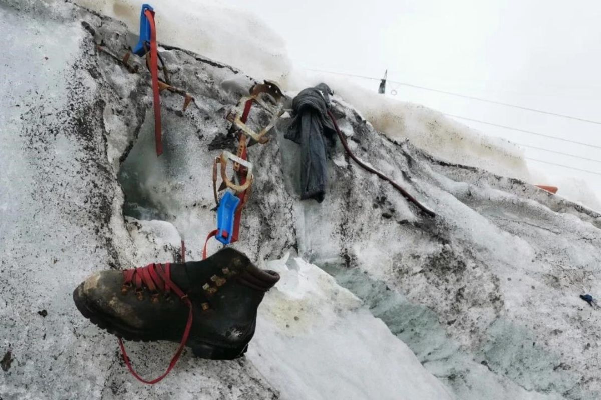 Topniejący lodowiec odsłonił szczątki alpinisty. Zaginął w 1986 roku
