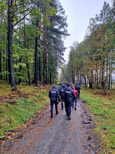 Policja prowadzi poszukiwania Grzegorza Borysa - mężczyzna jest podejrzany o zabójstwo 6-letniego syna