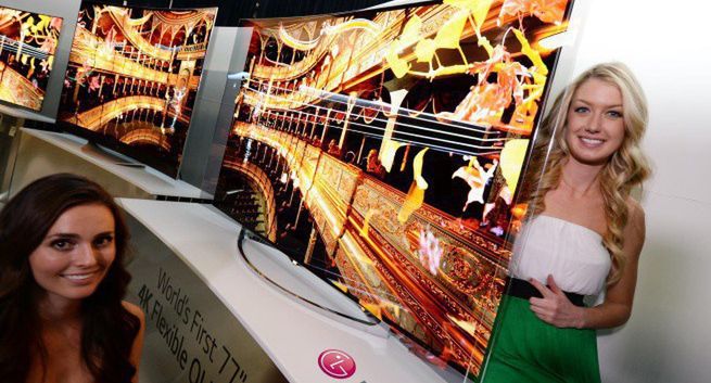 Telewizor OLED z ekranem o regulowanym zakrzywieniu od LG (wideo)