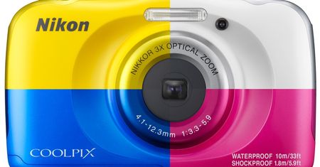 Nikon Coolpix W100 - wodoodporny towarzysz dla niewodoodpornego smartfona