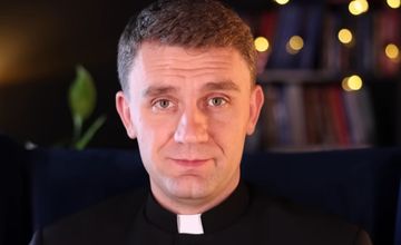 Twórca kanału z modlitwami znika na dłużej. "Ta zmiana nie oznacza zatrzymania Teobańkologii"