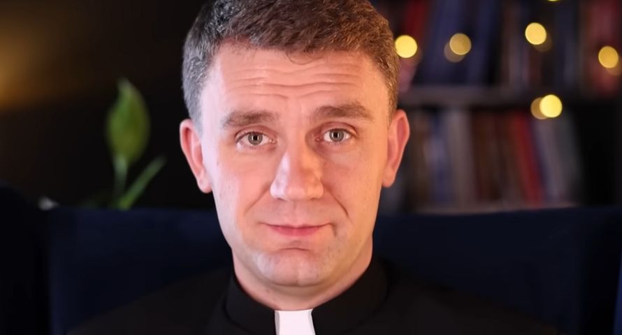 Twórca kanału z modlitwami znika na dłużej. "Ta zmiana nie oznacza zatrzymania Teobańkologii"