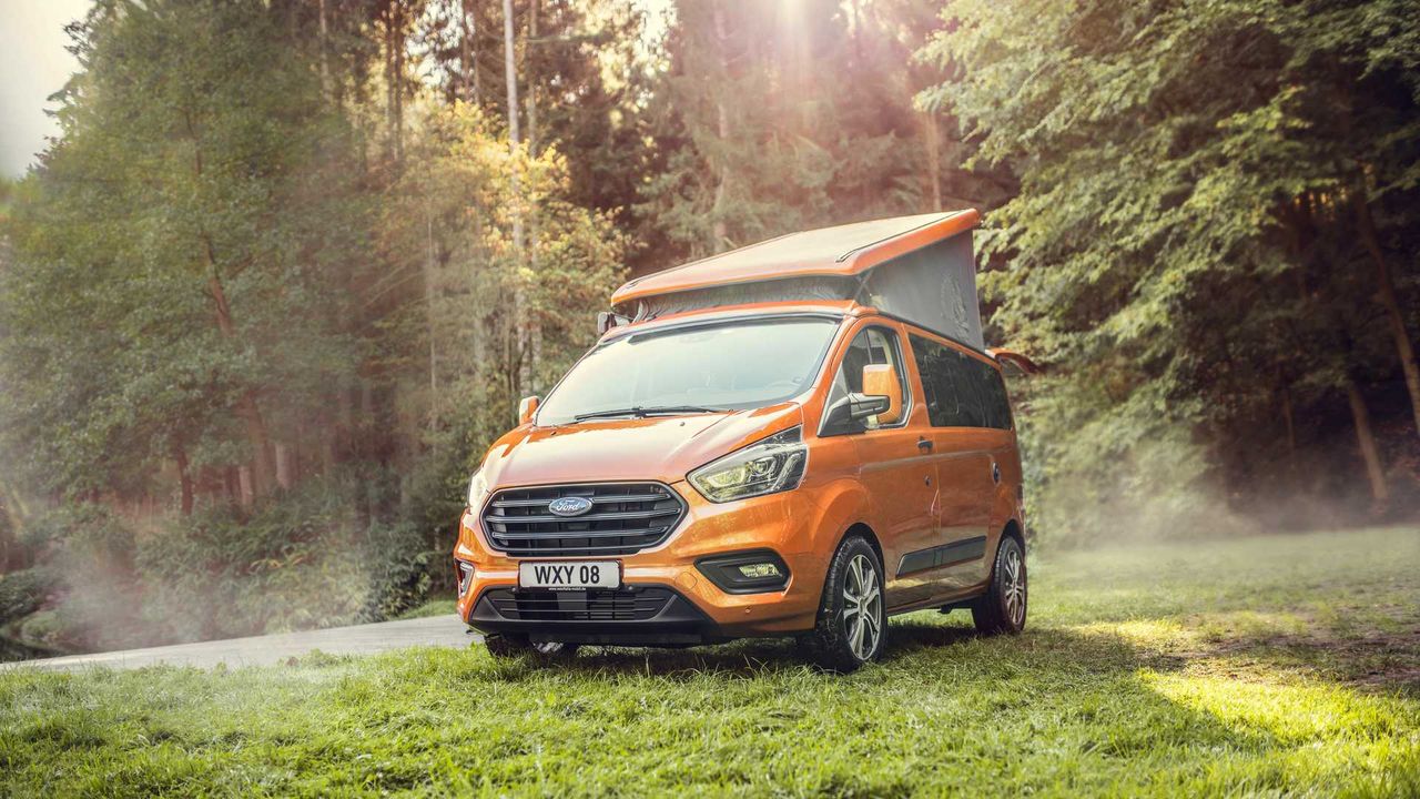 Ford Transit Custom Nugget. Dom na kołach