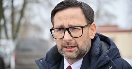 Przyłapali go na Orlenie. "Kawa nie smakuje, jak za Obajtka"