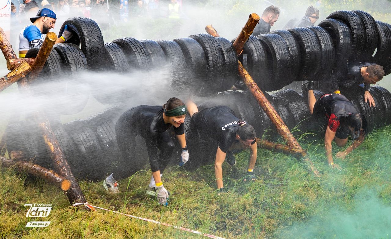 Ekstremalny bieg Miki Run na poligonie w Pile