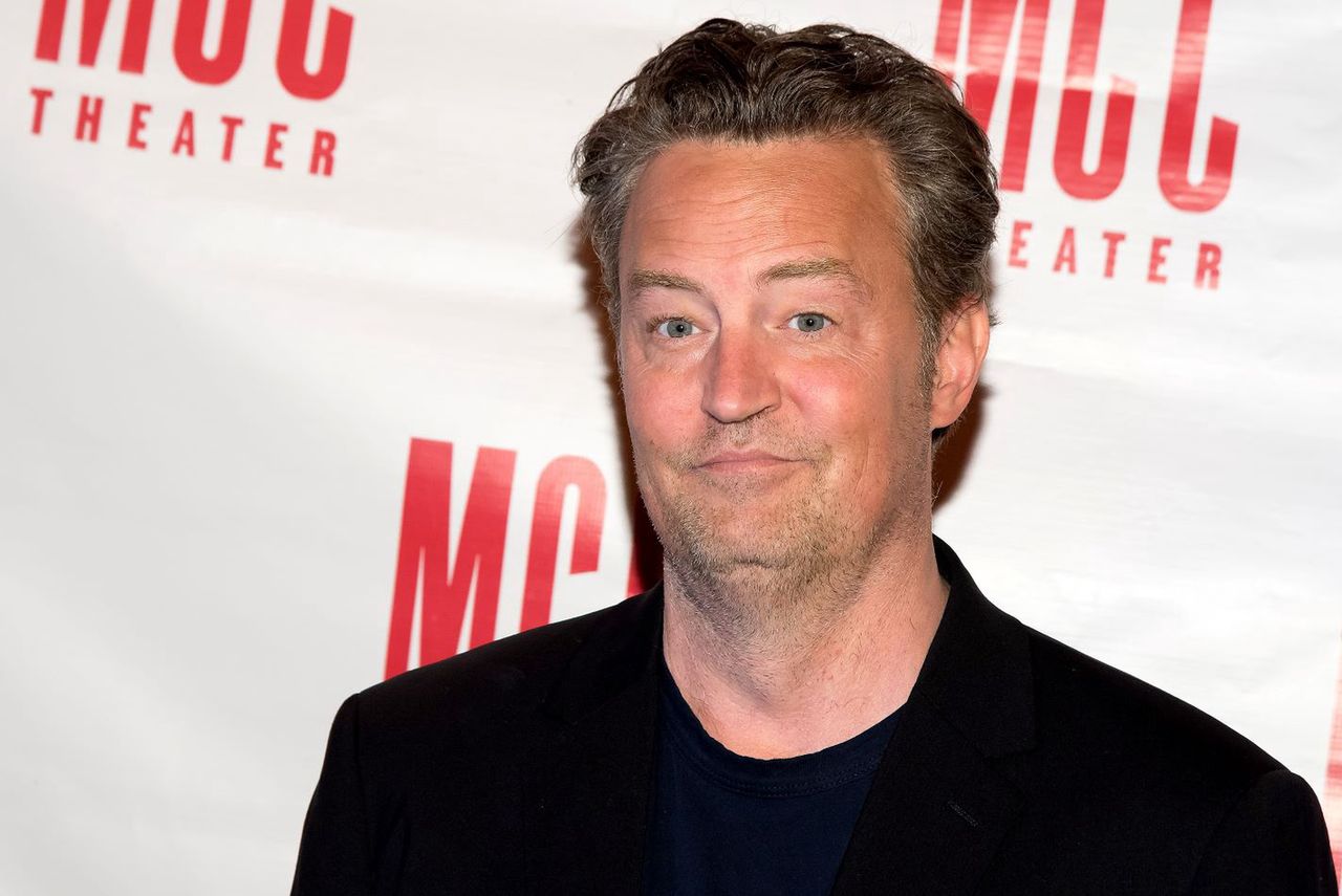 Matthew Perry chciał być Batmanem. Przedstawiał się jako Mattman