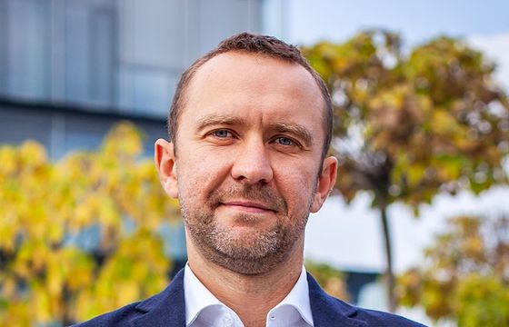 Karol Wieteska na czele marketingu i sprzedaży Grupy OEX