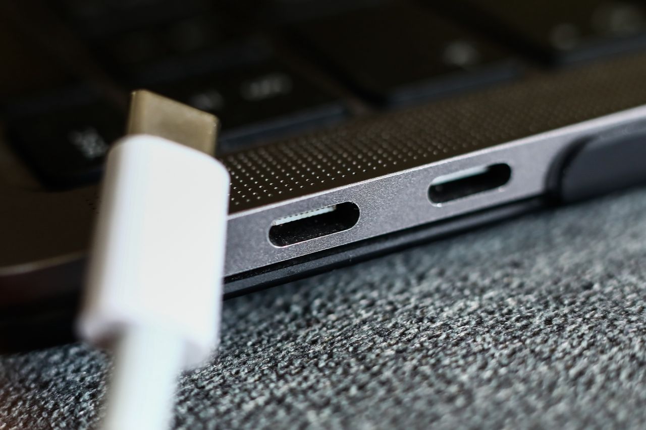 Ładowanie przez USB-C