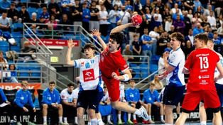 Srebro juniorów Siódemki Legnica po wielkiej bitwie w finale z Wisłą Płock