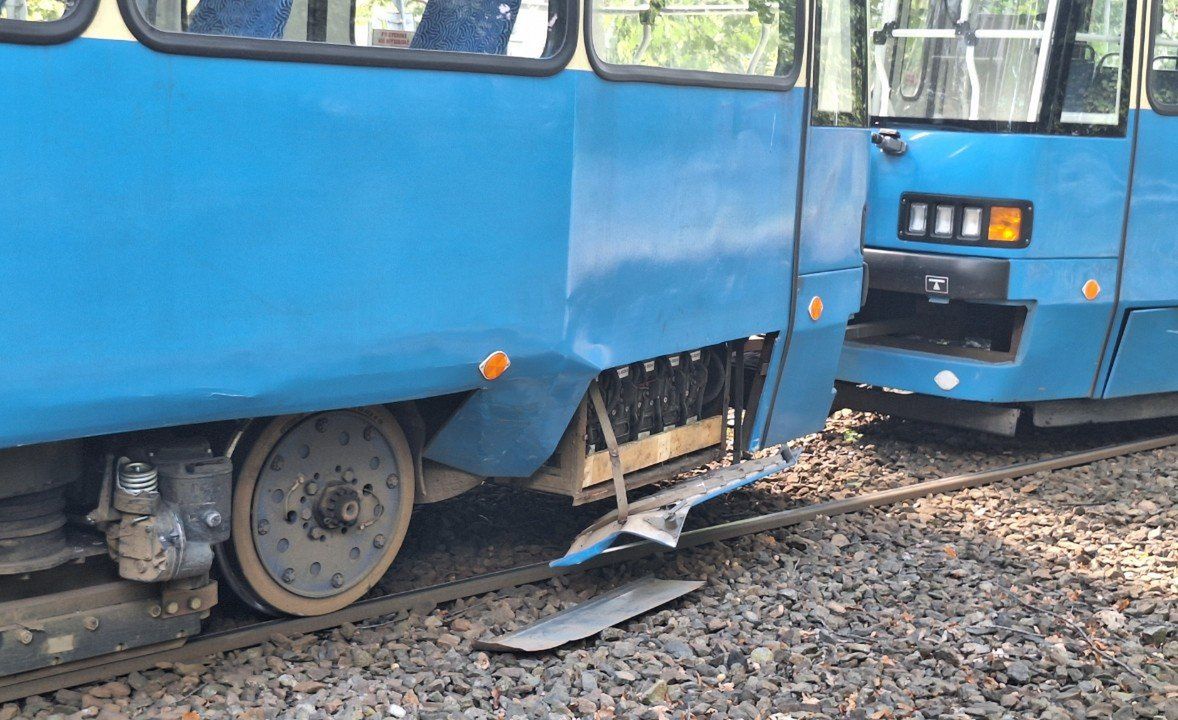 11.09.2025 r. Wypadek samochodu osobowego i tramwaju.