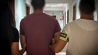 Gorzów: Spod busa wystawały tylko nogi. Złodziej katalizatora zatrzymany na gorącym uczynku