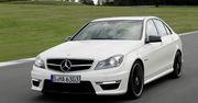 Odświeżony Mercedes C63 AMG | Sedan i kombi oficjalnie