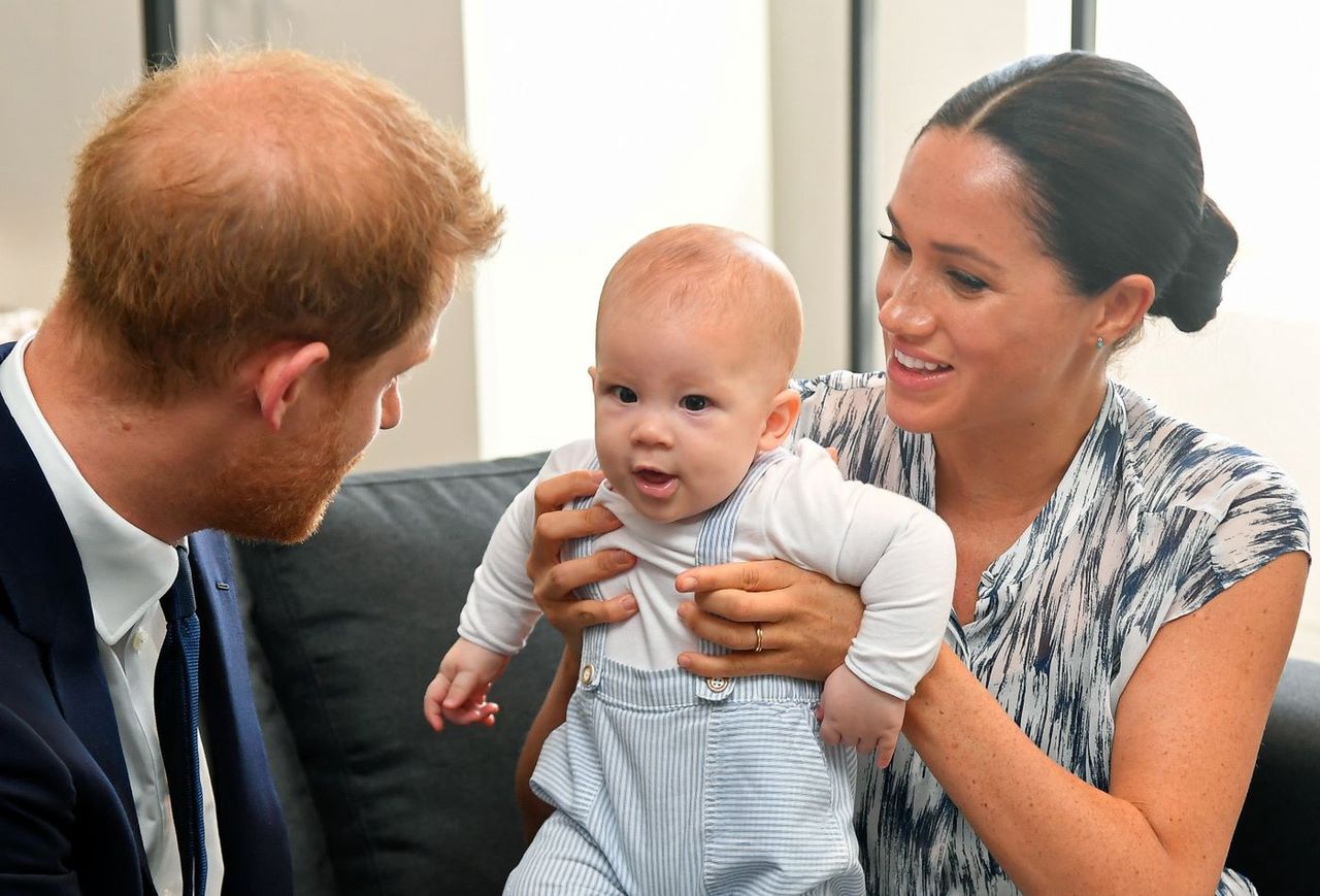 Książę Archie z mamą Meghan i tatą Harrym