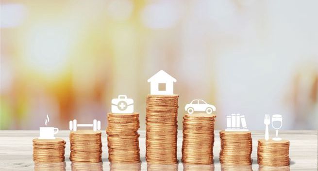 Zarządzanie domowym budżetem w dobie inflacji. Jak gazetki promocyjne mogą pomóc Polakom w planowaniu zakupów?