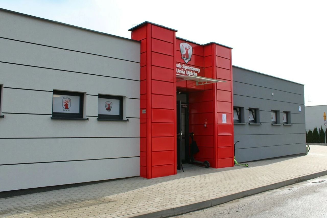 Nowa szatnia w Ujściu oficjalnie otwarta! To sportowe serce Unii Ujście