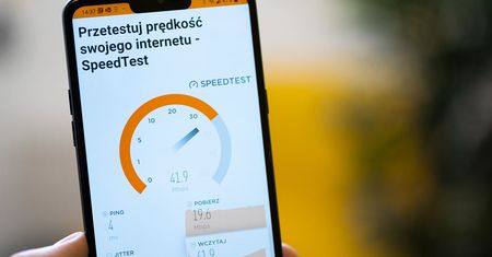 Czy słaby wynik speedtestu jest podstawą do reklamacji u operatora?