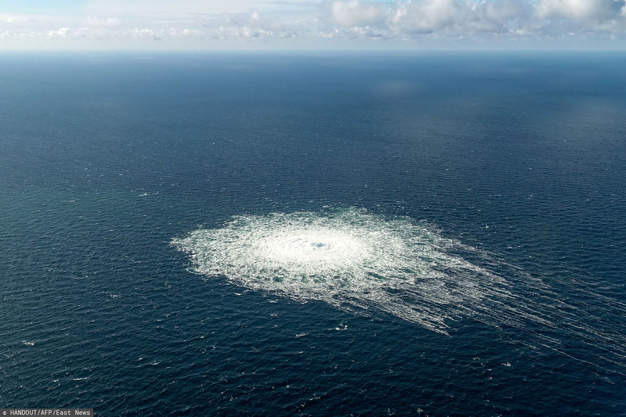 arch54
(FILES) In this file photo taken on September 27, 2022 this handout picture released by the Danish Defence Command shows the gas leak at the Nord Stream 2 gas pipeline as it is seen from the Danish Defence's F-16 rejection response off the Danish Baltic island of Bornholm, south of Dueodde. - US officials have seen new intelligence that indicates a "pro-Ukrainian group" was responsible for the sabotage last year of the Nord Stream gas pipelines, the New York Times reported March 7, 2022. (Photo by Handout / DANISH DEFENCE / AFP) / RESTRICTED TO EDITORIAL USE - MANDATORY CREDIT "AFP PHOTO /  DANISH DEFENCE " - NO MARKETING - NO ADVERTISING CAMPAIGNS - DISTRIBUTED AS A SERVICE TO CLIENTS - LARGER VERSION
HANDOUT