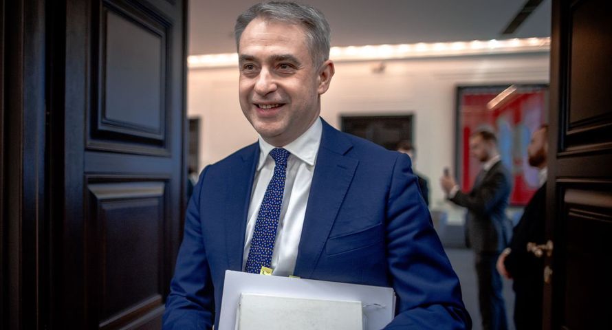 Minister zapowiada rozwój mObywatela, sztucznej inteligencji i cyberodporności w Polsce