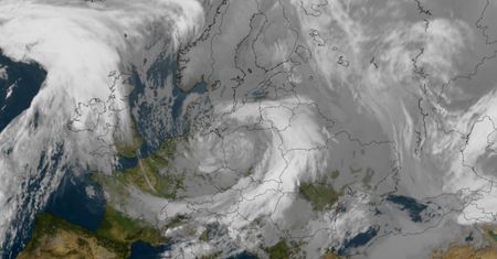 Niż Telse namiesza w pogodzie. Pojawi się śnieg
