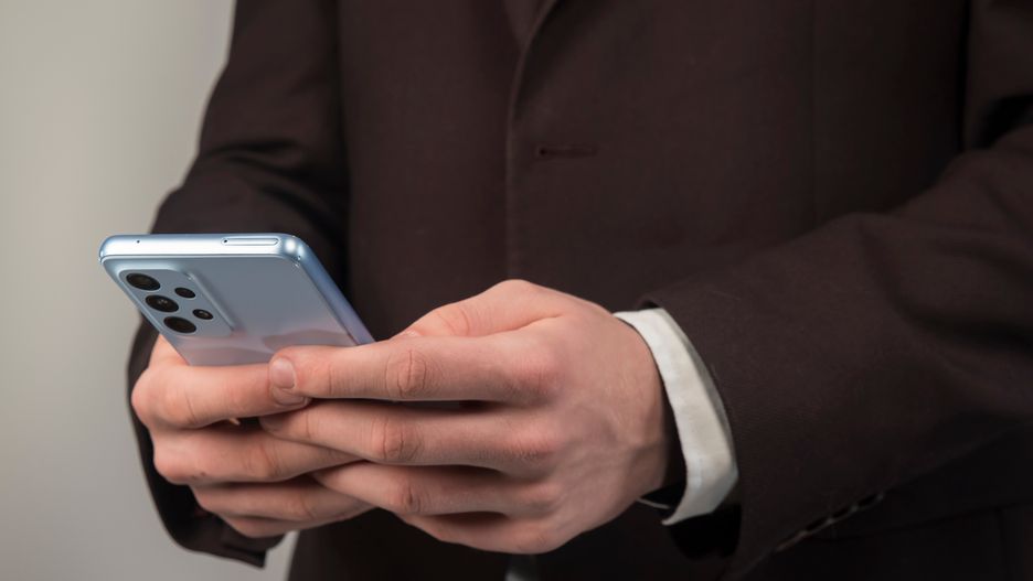 telefon, biznes, technologia, biuro mobilne, biznesmen, garnitur, osoba, smartfon, telefon komórkowy, kierownik, sms, dyrektor, komputer, mobilny