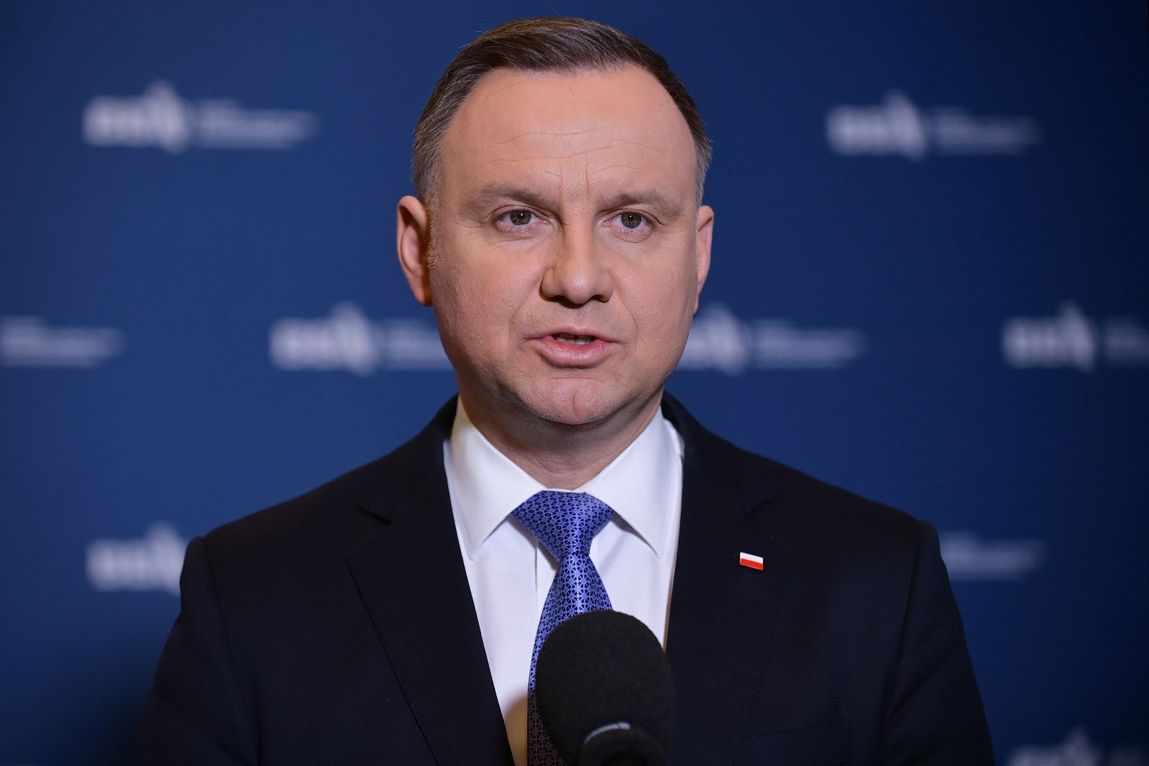 Andrzej Duda
Warszawa, 28.03.2022. Prezydent RP Andrzej Duda podczas briefingu prasowego po zako�czeniu posiedzenia Rady Bezpiecze�stwa Narodowego w Pa�acu Prezydenckim w Warszawie, 28 bm. Tematem obrad by�a aktualna sytuacja na Ukrainie. (amb) PAP/Marcin Obara
Marcin Obara
agresja, atak Rosji na Ukrain�, bezpiecze�stwo, inwazja, narada, polityk, polityka, rada bezpiecze�stwa narodowego, RBN, rosyjska, rosyjski, sytuacja na Ukrainie, wojna na Ukrainie, wok� Ukrainy, briefing, konflikt zbrojny, pomoc dla Ukrainy, posiedzenie, prasowy, rady, ucieczka przed wojn�, Ukrai�cy, ukrai�scy, wsparcie