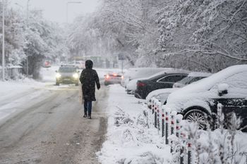 Fatalna pogoda w Polsce. Śnieżyce niosą zniszczenie